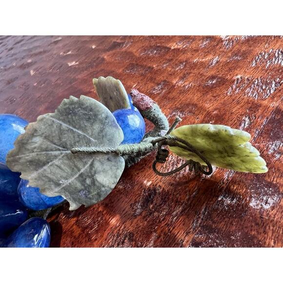 Vintage Blue Alabaster Marble Grapes Bunch Rare Carved Italy Green Stone Leaves - Picture 6 of 13